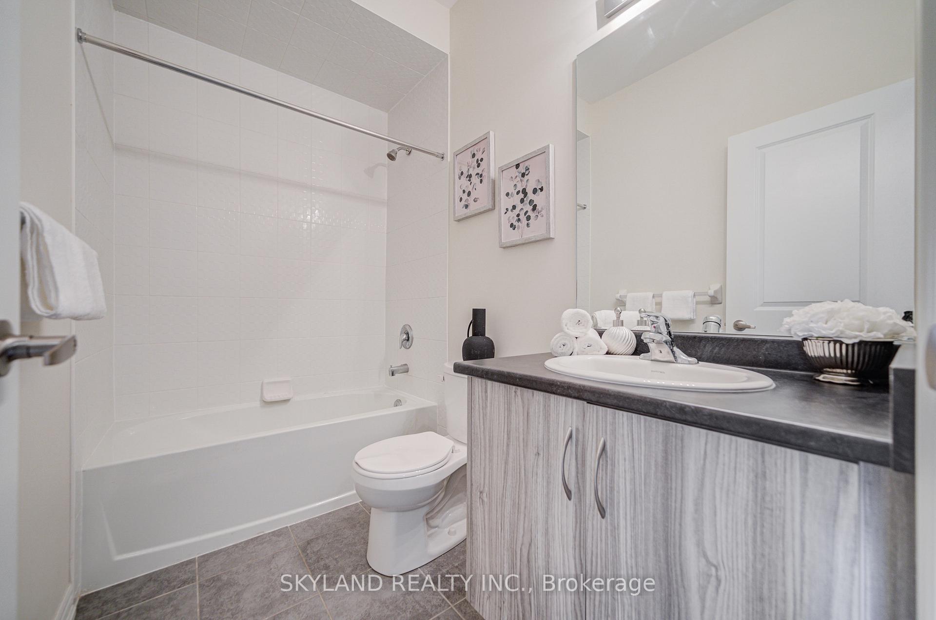 Photo 20 of 66 Puisaya Drive, Richmond Hill, Rural Richmond Hill — HOMEH