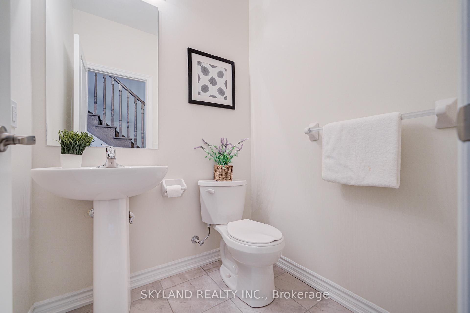 Photo 22 of 66 Puisaya Drive, Richmond Hill, Rural Richmond Hill — HOMEH