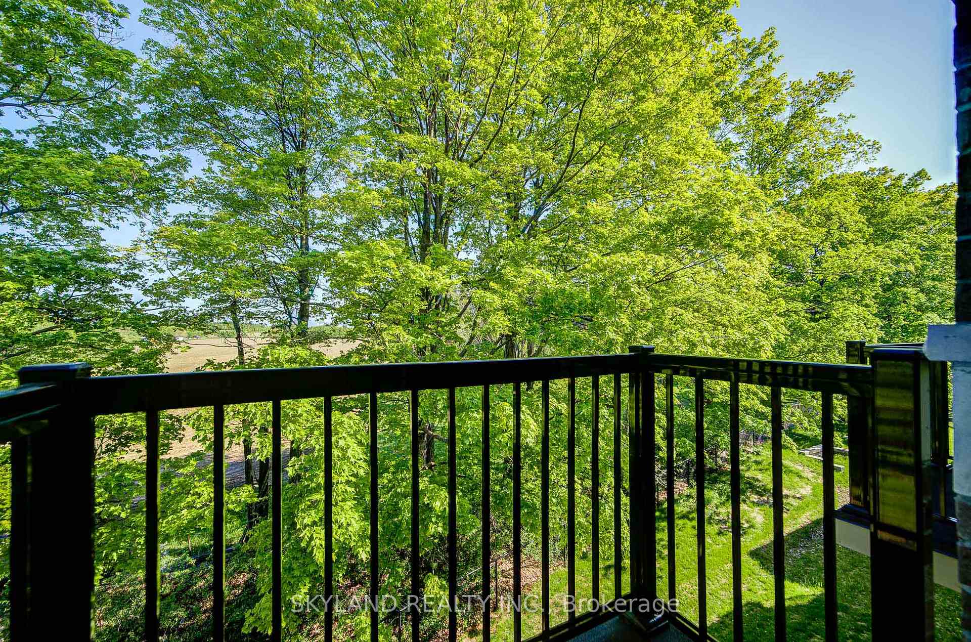 Photo 24 of 66 Puisaya Drive, Richmond Hill, Rural Richmond Hill — HOMEH