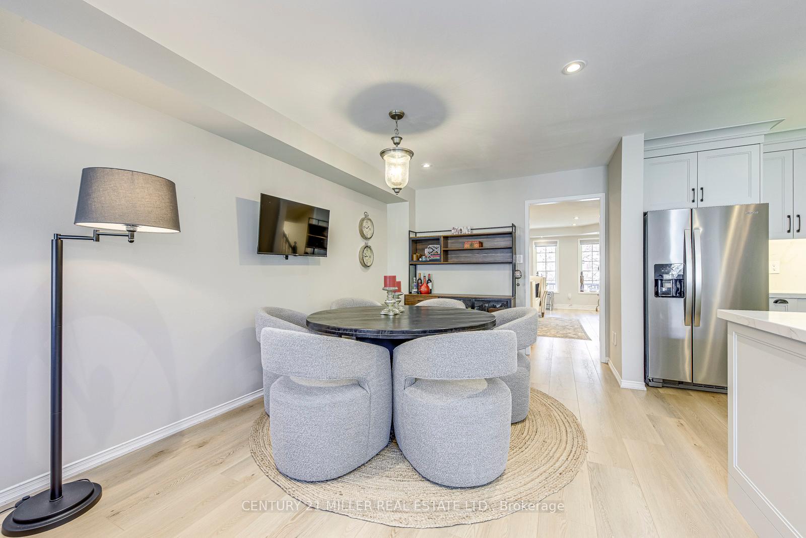 Photo 11 of 215 Roxton Road, Oakville, River Oaks — HOMEH