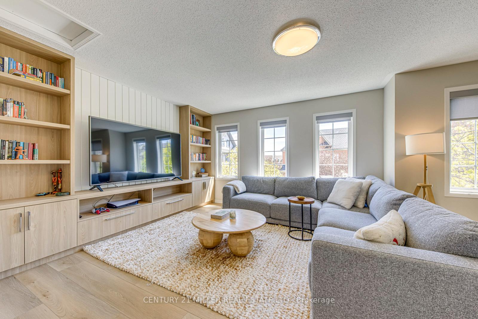 Photo 23 of 215 Roxton Road, Oakville, River Oaks — HOMEH