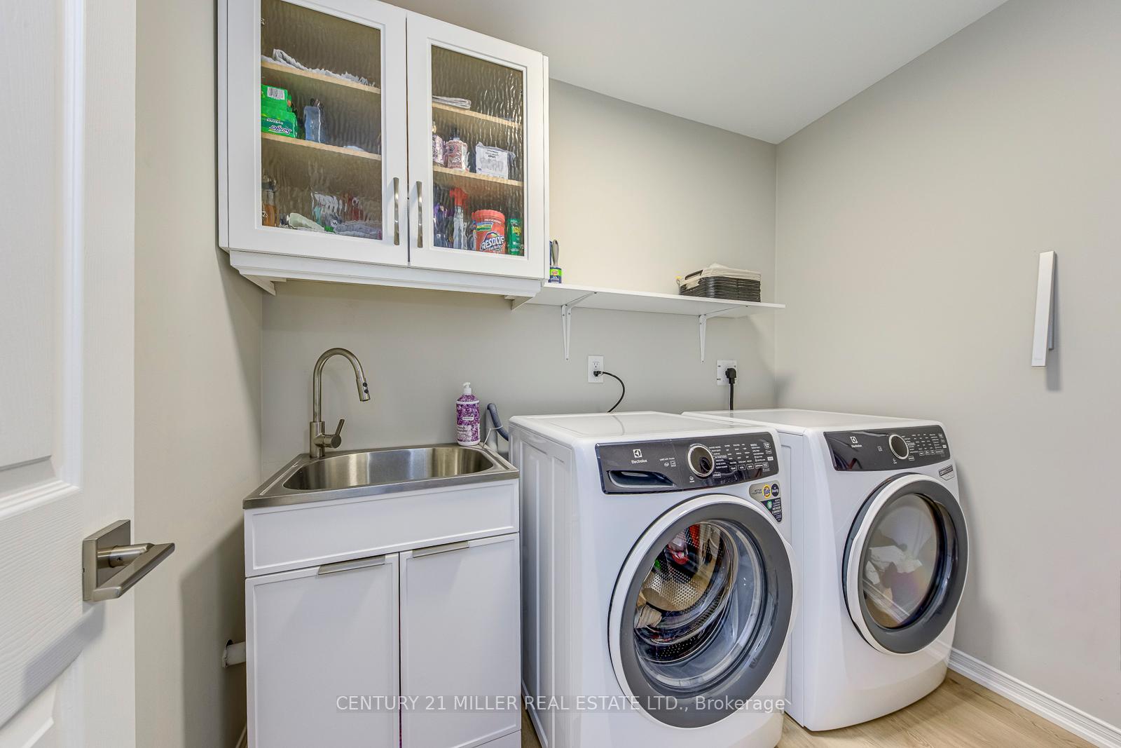 Photo 32 of 215 Roxton Road, Oakville, River Oaks — HOMEH