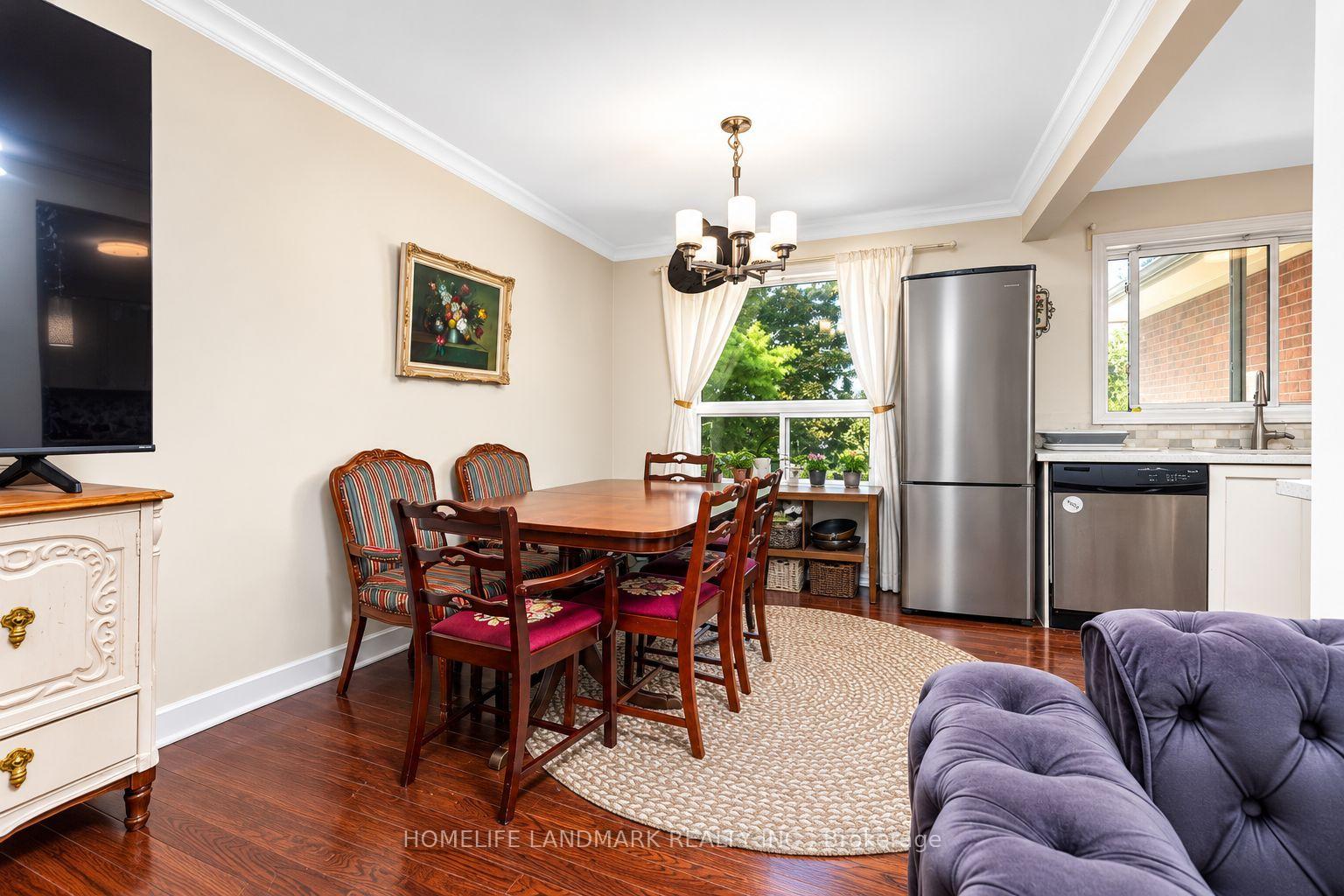 Photo 24 of 34 Gentry Crescent, Richmond Hill, Crosby — HOMEH