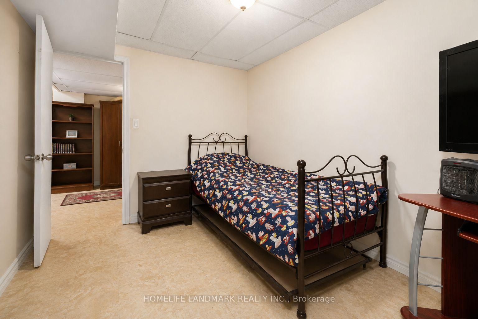 Photo 62 of 34 Gentry Crescent, Richmond Hill, Crosby — HOMEH