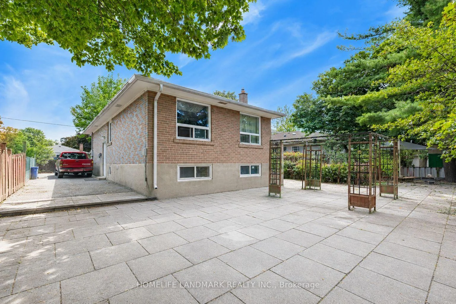 Photo 13 of 34 Gentry Crescent, Richmond Hill, Crosby — HOMEH