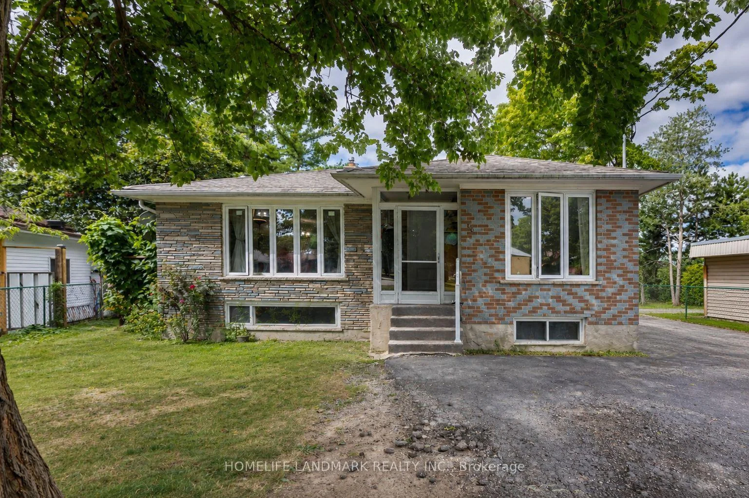 Photo 25 of 34 Gentry Crescent, Richmond Hill, Crosby — HOMEH