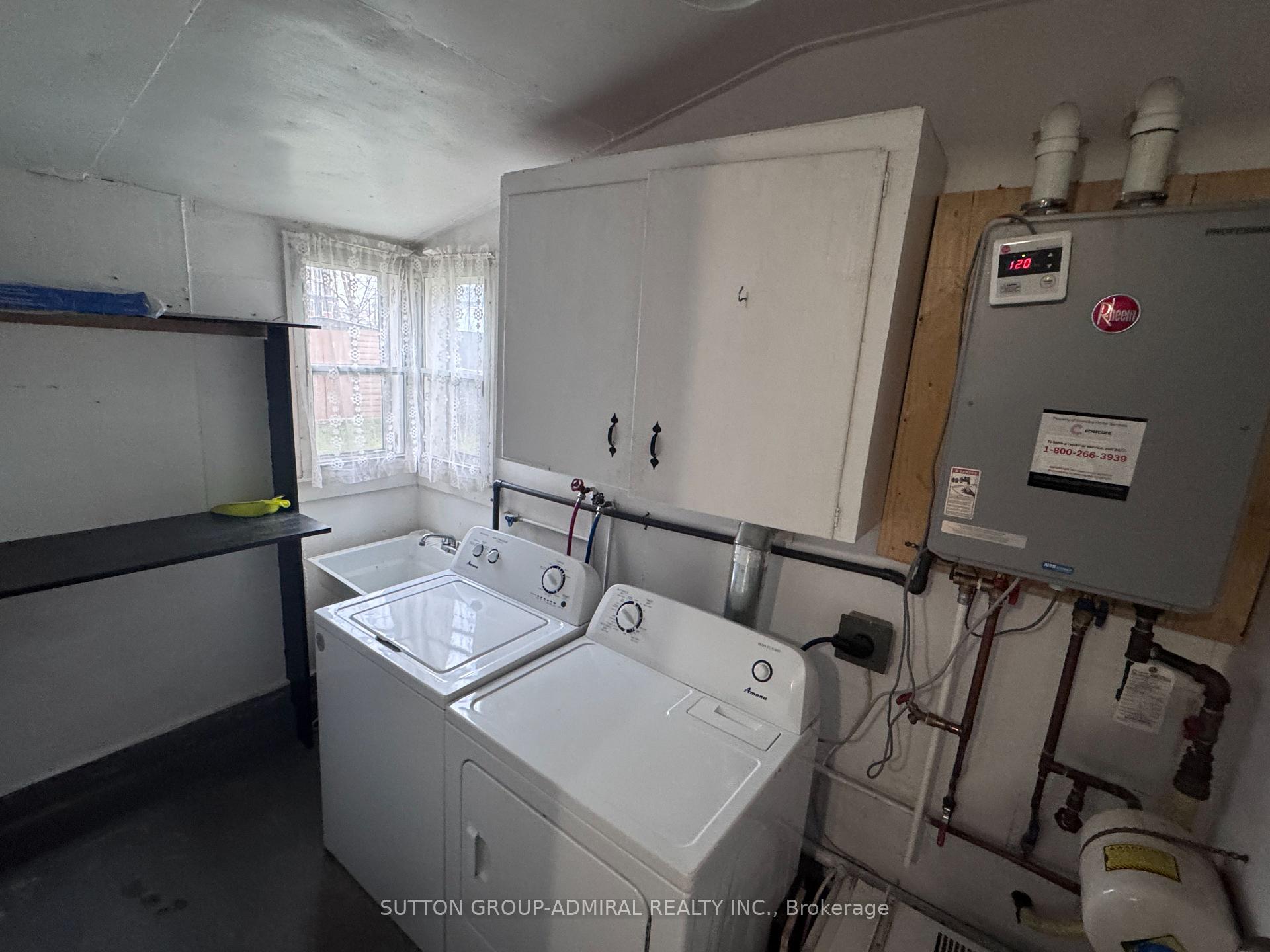 Photo 6 of 305 Crowland Avenue, Welland, Lincoln/Crowland — HOMEH