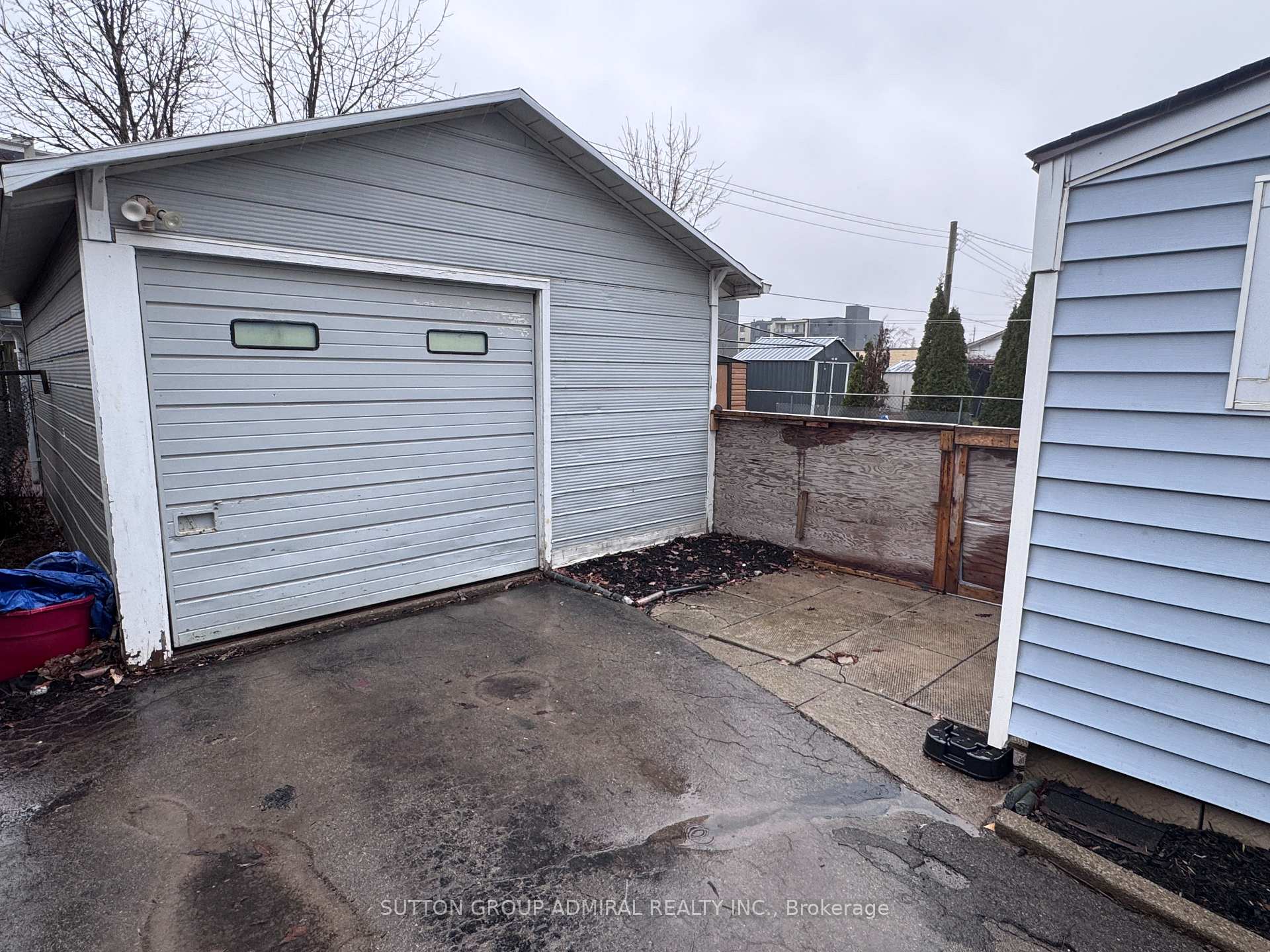 Photo 14 of 305 Crowland Avenue, Welland, Lincoln/Crowland — HOMEH