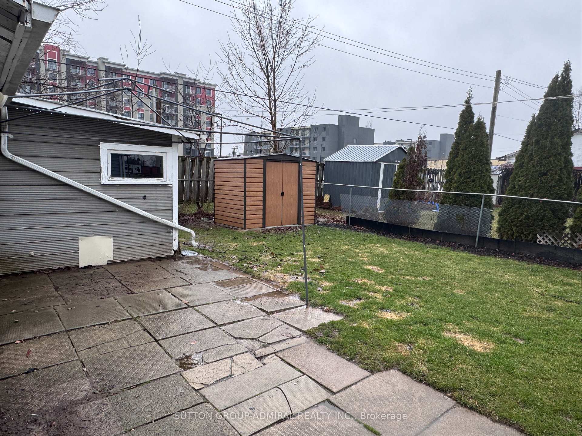 Photo 15 of 305 Crowland Avenue, Welland, Lincoln/Crowland — HOMEH