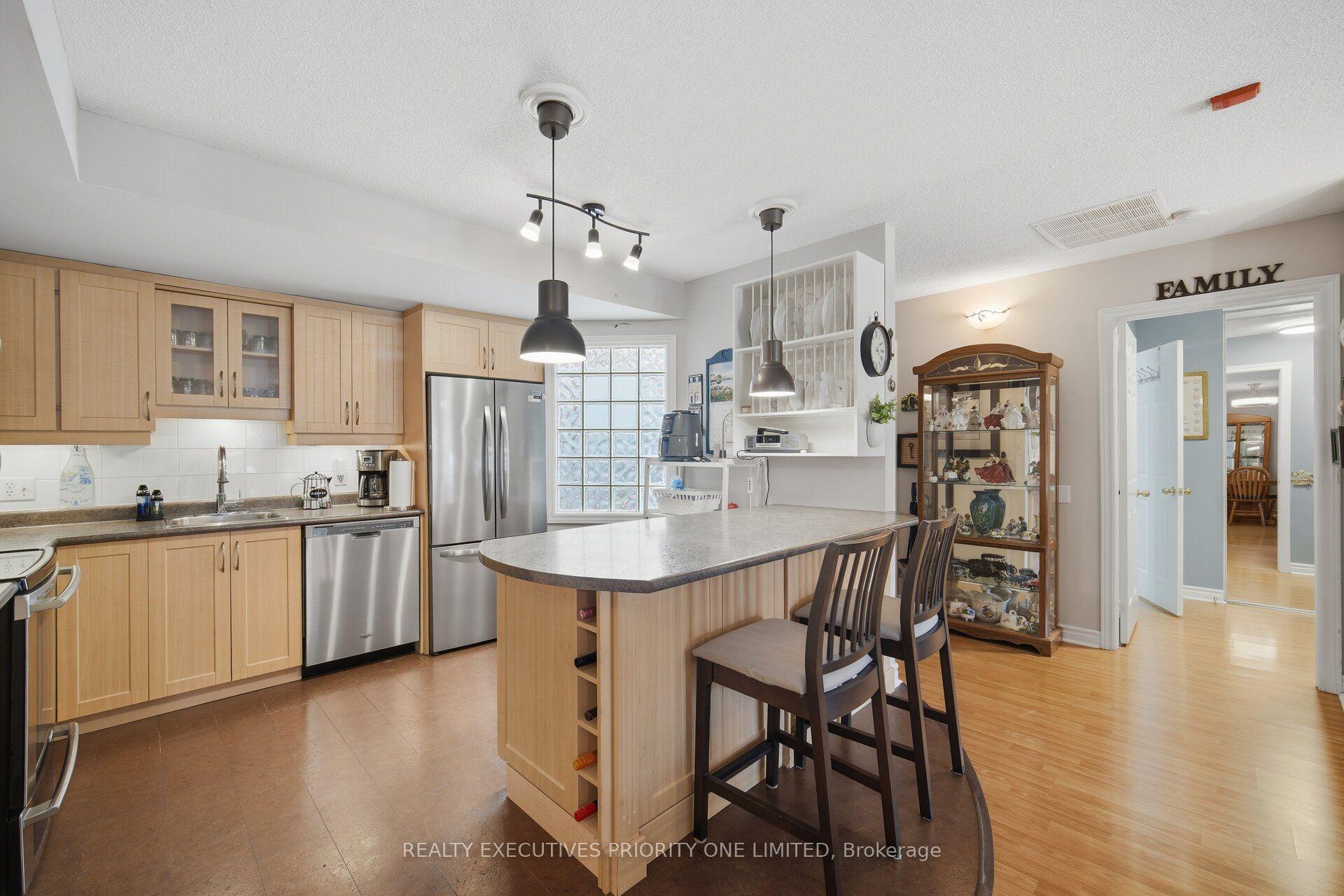 Photo 9 of Unit 2, 77 Mill Street E, New Tecumseth, Tottenham — HOMEH