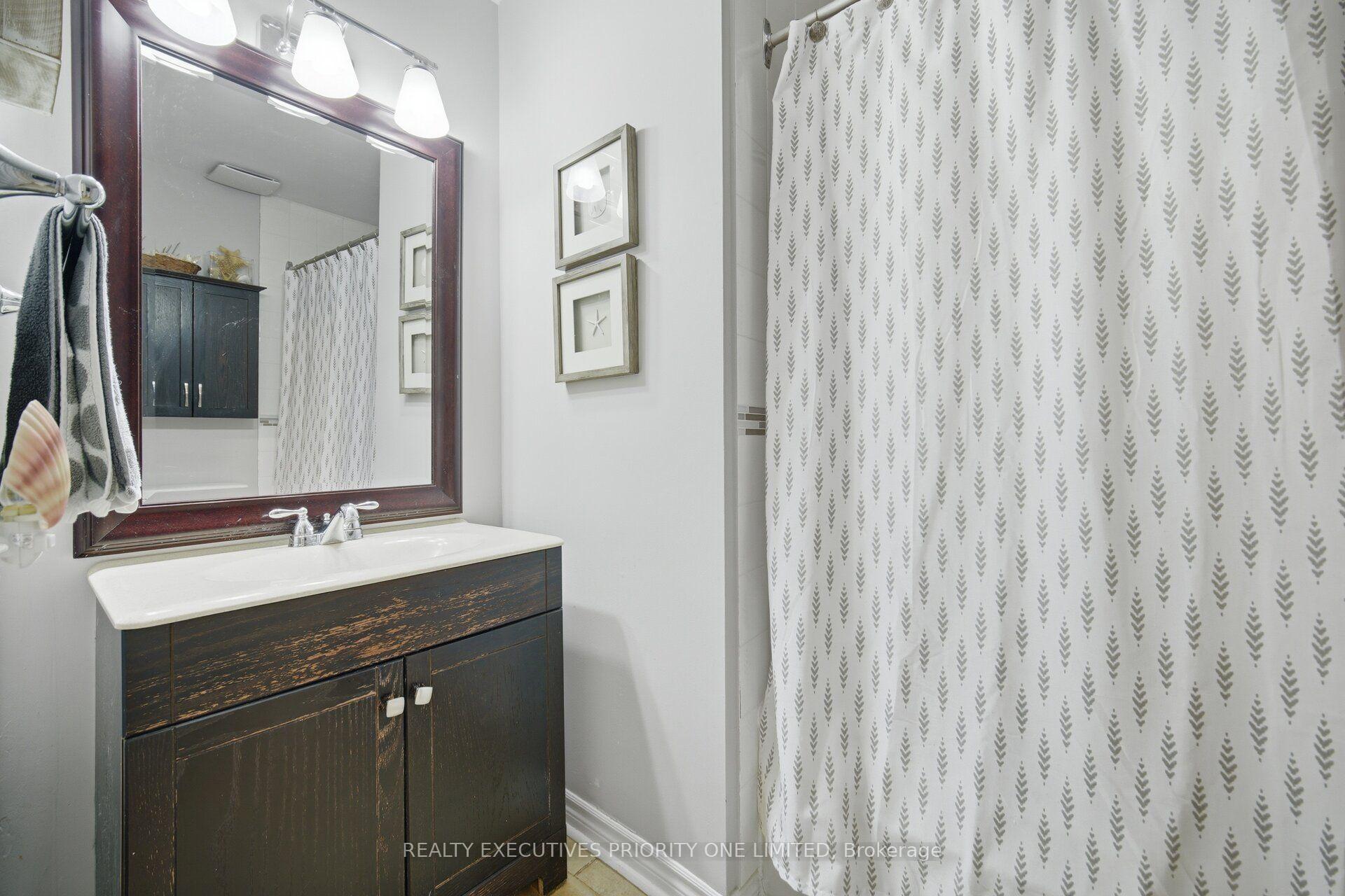 Photo 23 of Unit 2, 77 Mill Street E, New Tecumseth, Tottenham — HOMEH