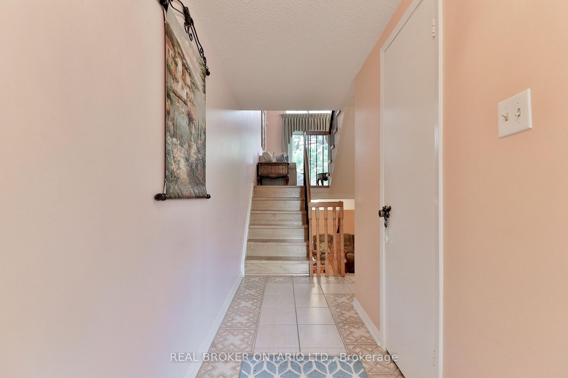 Photo 2 of Unit 16, 1764 Rathburn Road E, Mississauga, Rathwood — HOMEH