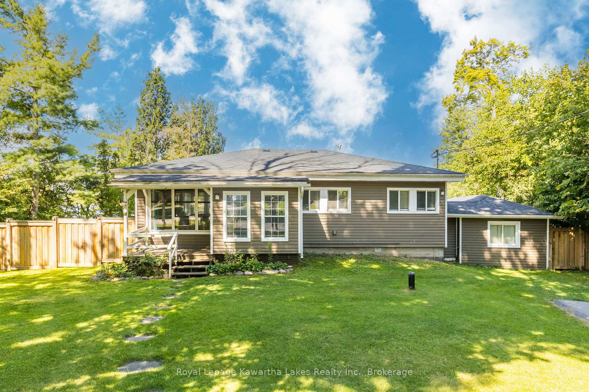 Photo 12 of 53 Westview Drive, Kawartha Lakes, Emily — HOMEH