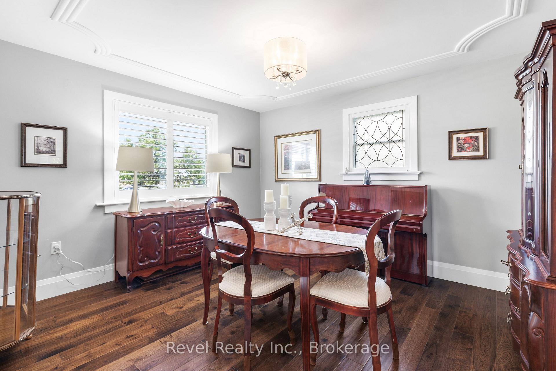 Photo 10 of 745 Crawford Drive, Peterborough, Otonabee Ward 1 — HOMEH
