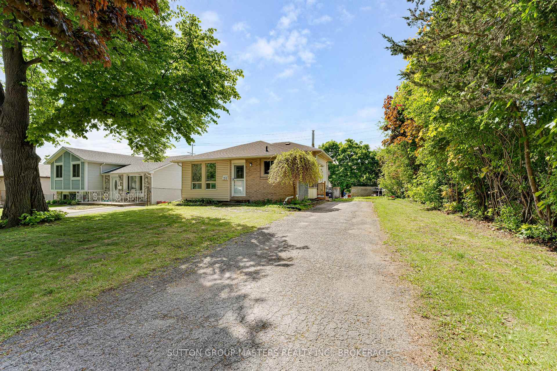 Photo 2 of 150 Dauphin Avenue, Kingston, Rideau — HOMEH