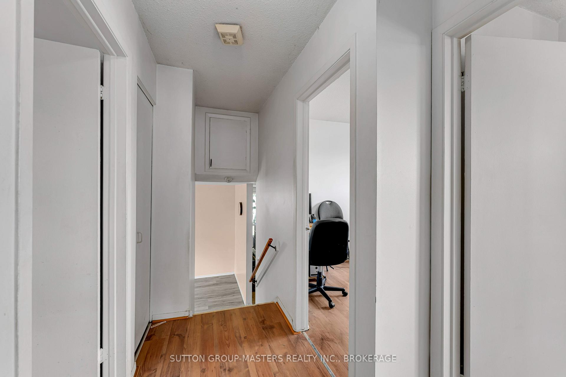 Photo 12 of 150 Dauphin Avenue, Kingston, Rideau — HOMEH
