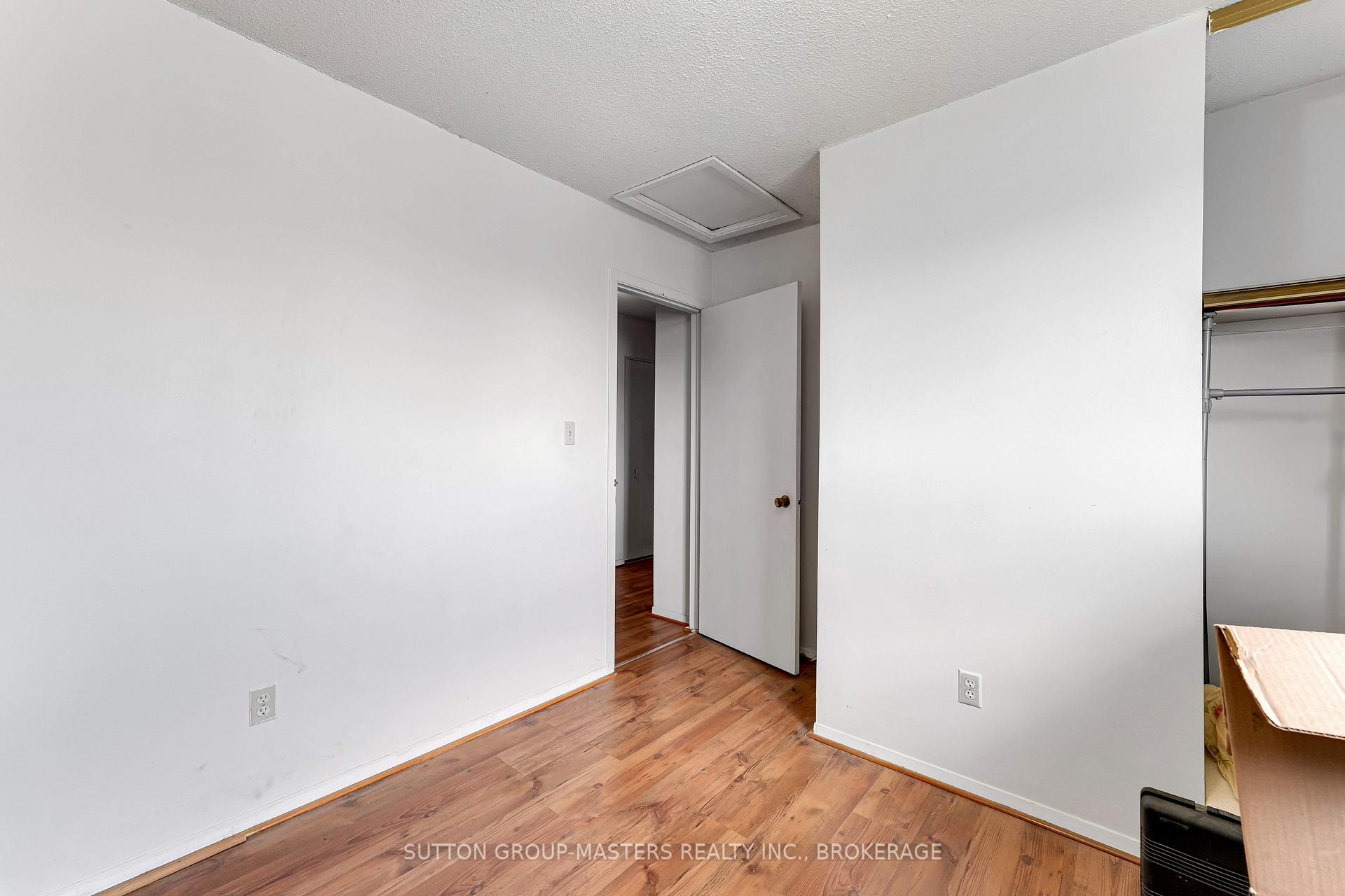 Photo 18 of 150 Dauphin Avenue, Kingston, Rideau — HOMEH