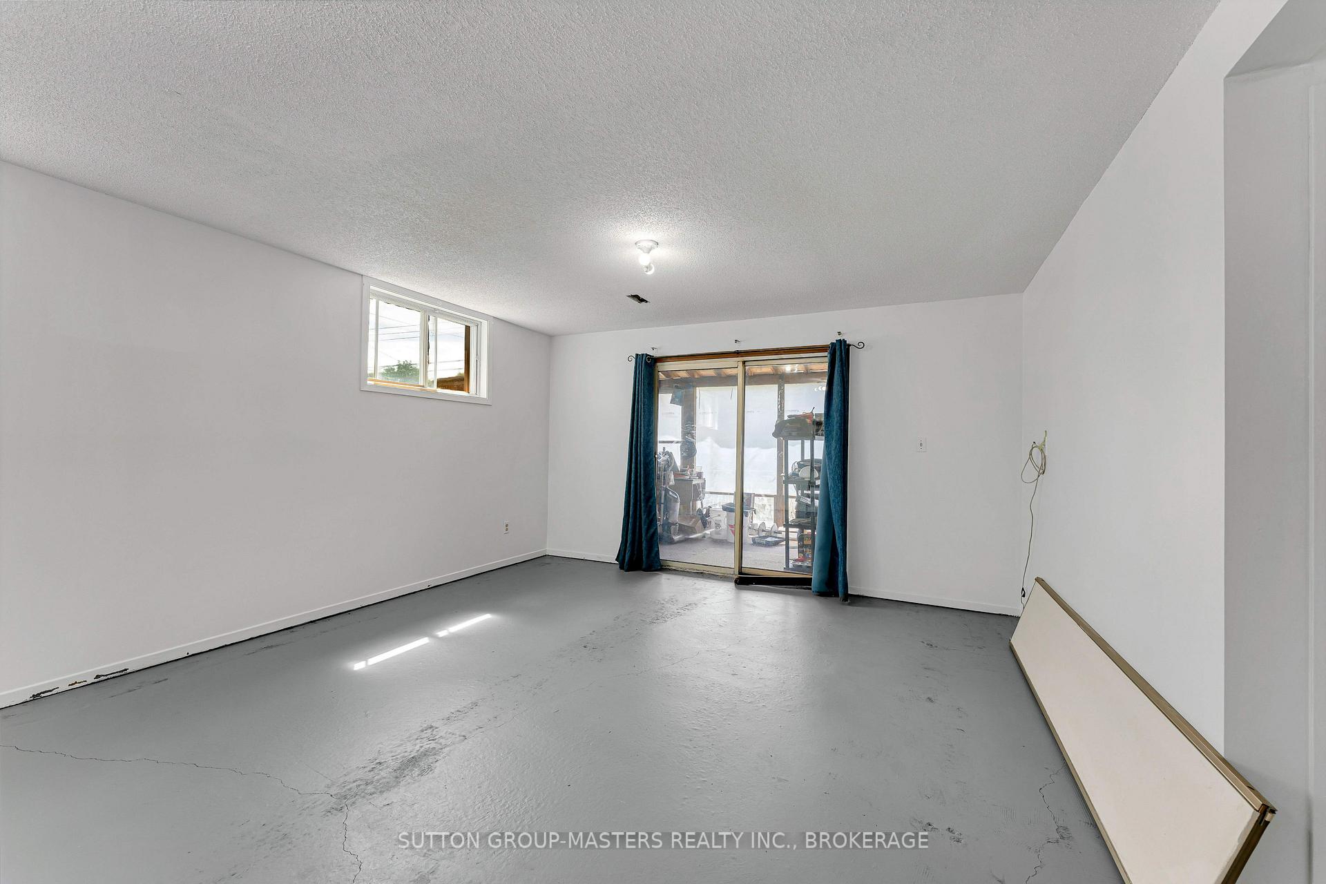Photo 22 of 150 Dauphin Avenue, Kingston, Rideau — HOMEH