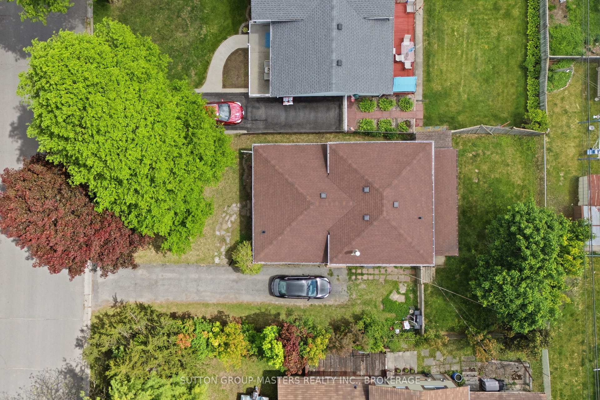 Photo 37 of 150 Dauphin Avenue, Kingston, Rideau — HOMEH