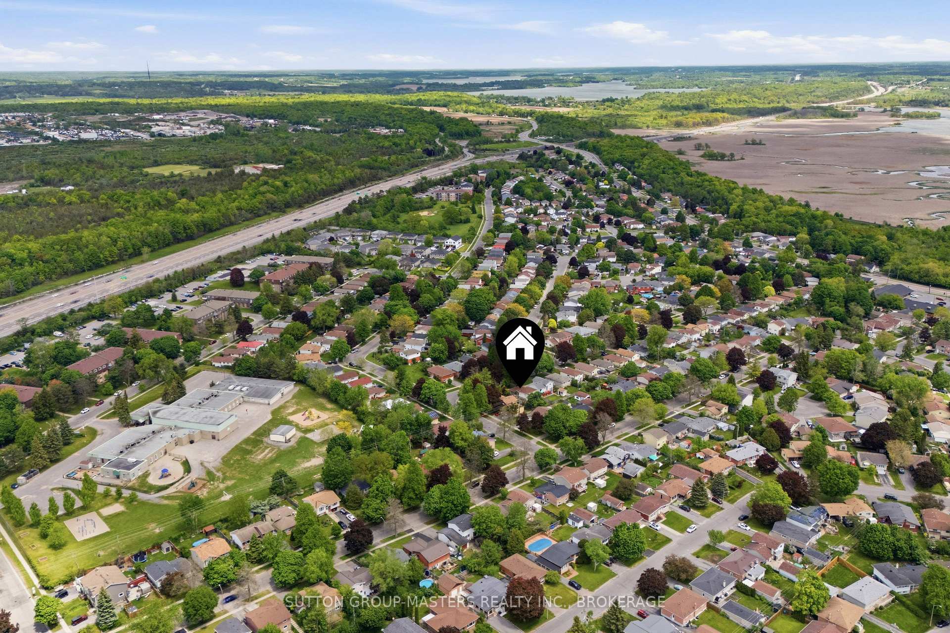 Photo 44 of 150 Dauphin Avenue, Kingston, Rideau — HOMEH