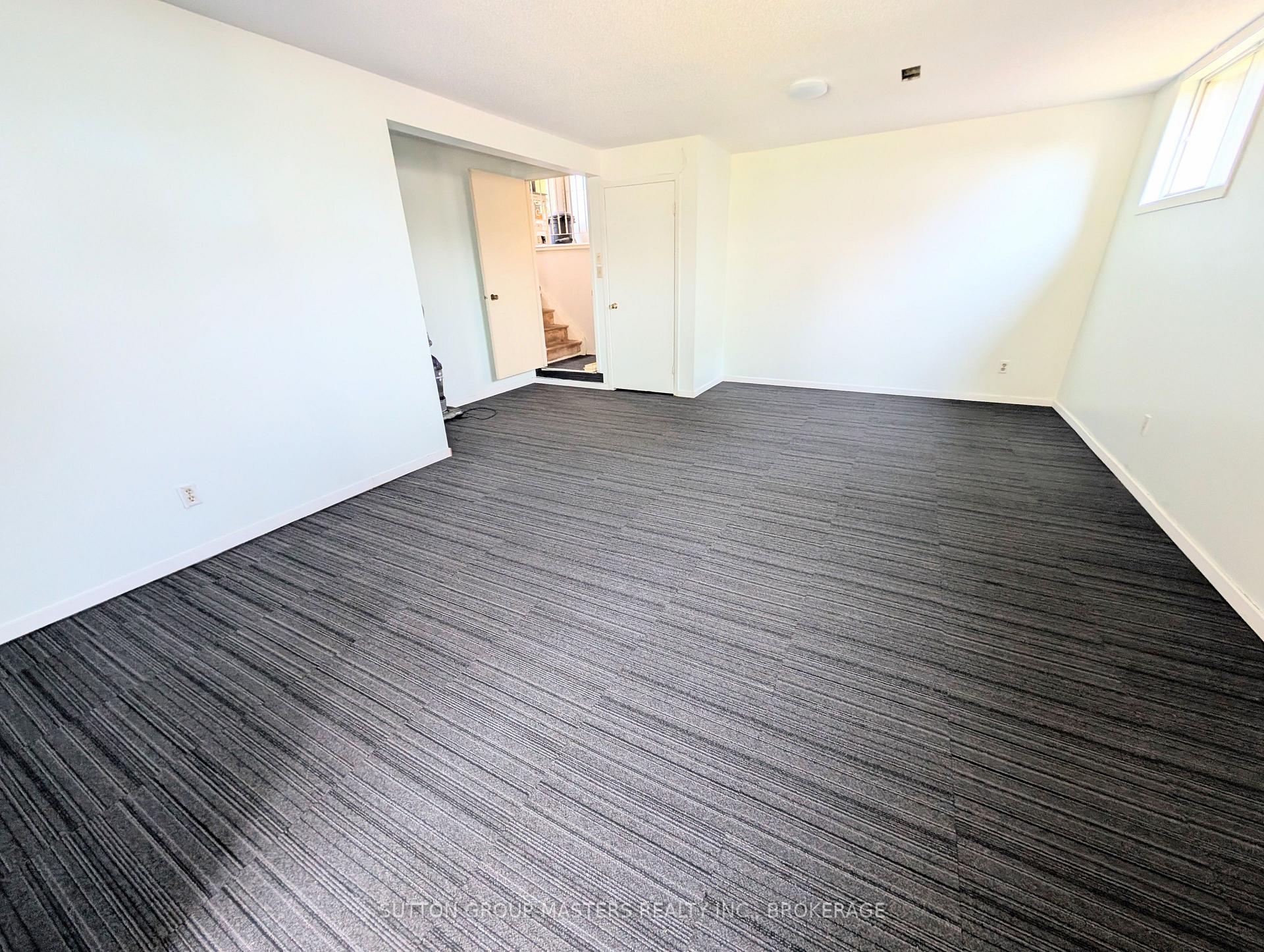 Photo 25 of 150 Dauphin Avenue, Kingston, Rideau — HOMEH