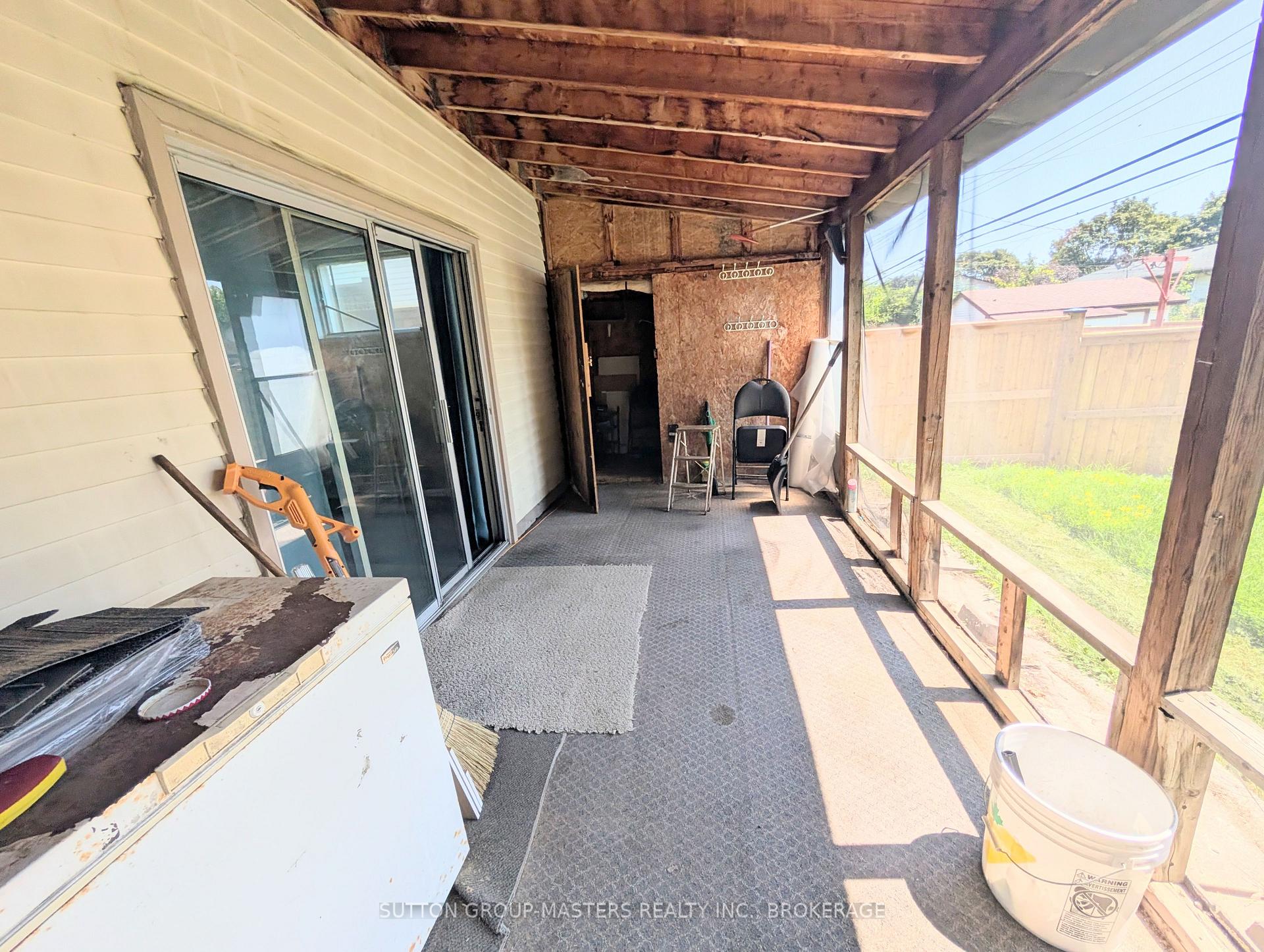 Photo 30 of 150 Dauphin Avenue, Kingston, Rideau — HOMEH