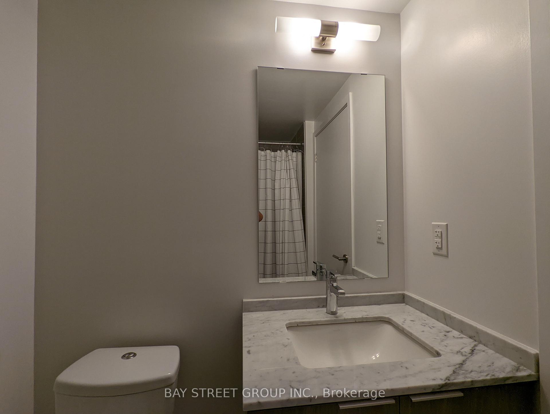 Photo 15 of Unit 3308, 11 Wellesley St W Avenue, Toronto, Bay Street Corridor — HOMEH