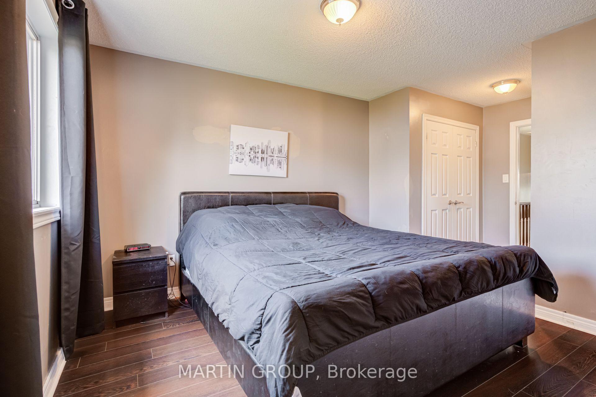 Photo 31 of 33 Slater Court, Hamilton, Waterdown — HOMEH