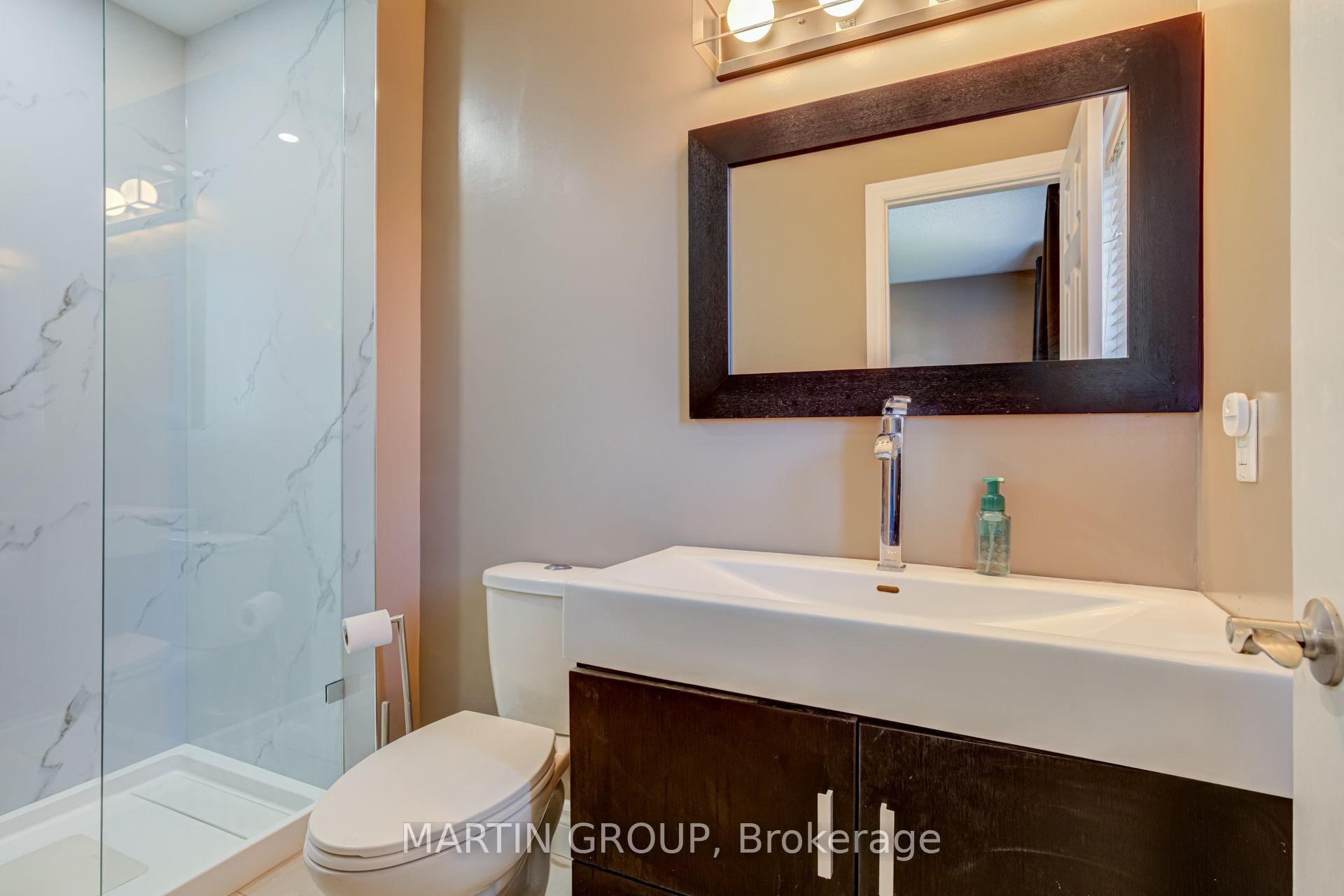 Photo 33 of 33 Slater Court, Hamilton, Waterdown — HOMEH
