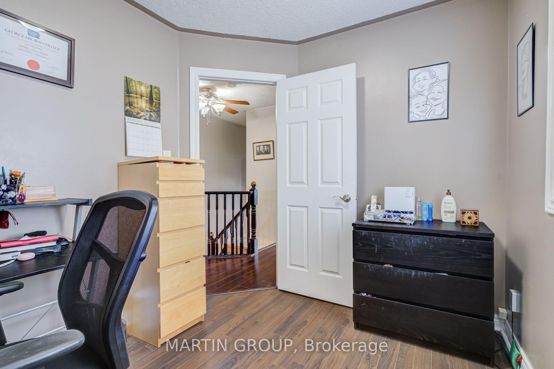 Photo 39 of 33 Slater Court, Hamilton, Waterdown — HOMEH