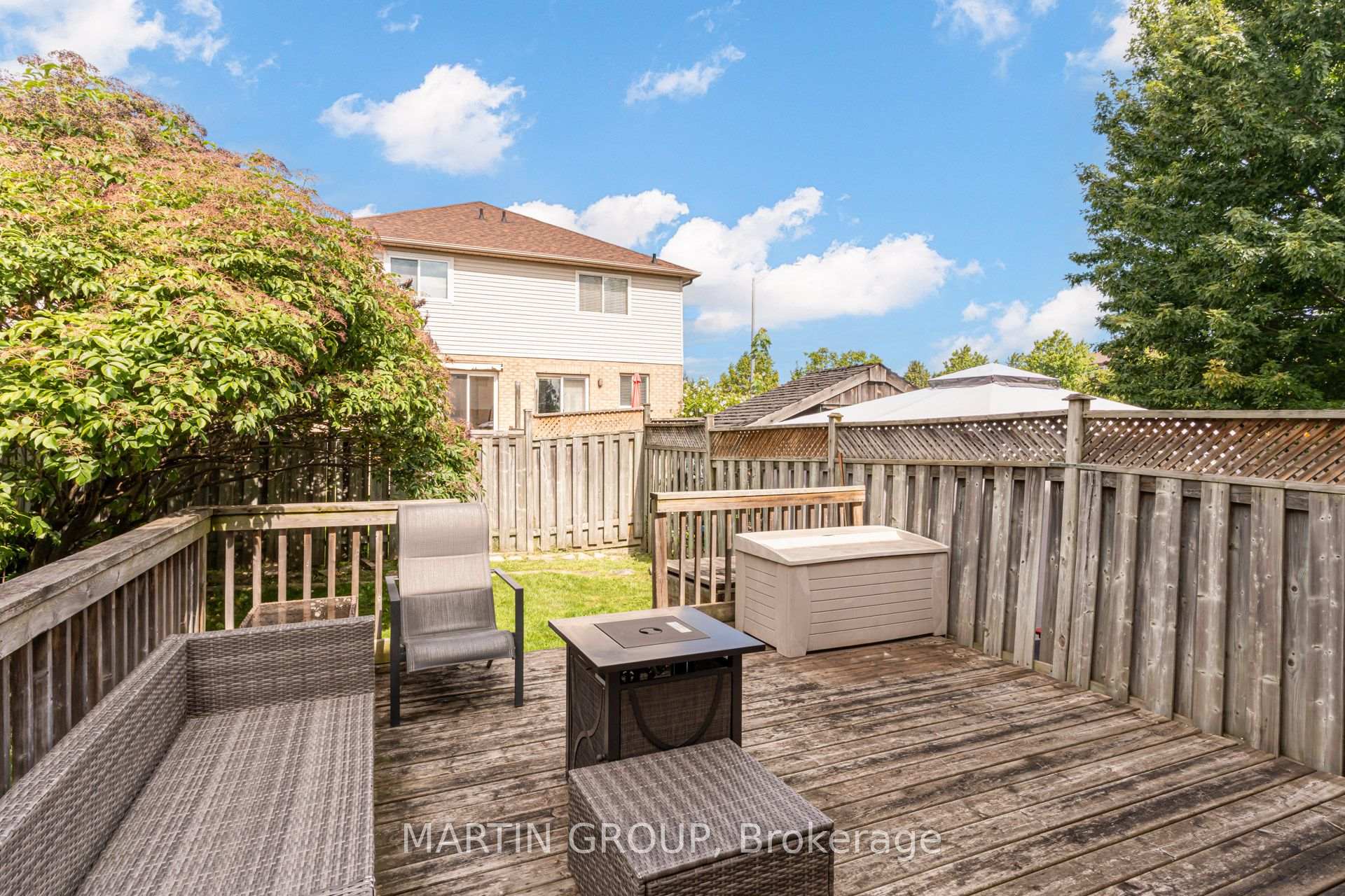 Photo 46 of 33 Slater Court, Hamilton, Waterdown — HOMEH