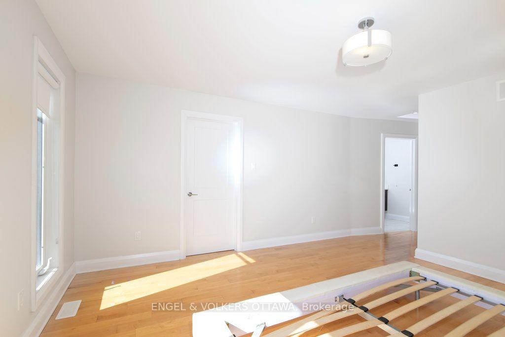 Photo 22 of 1288A Kilborn Avenue, Ottawa, Alta Vista — HOMEH