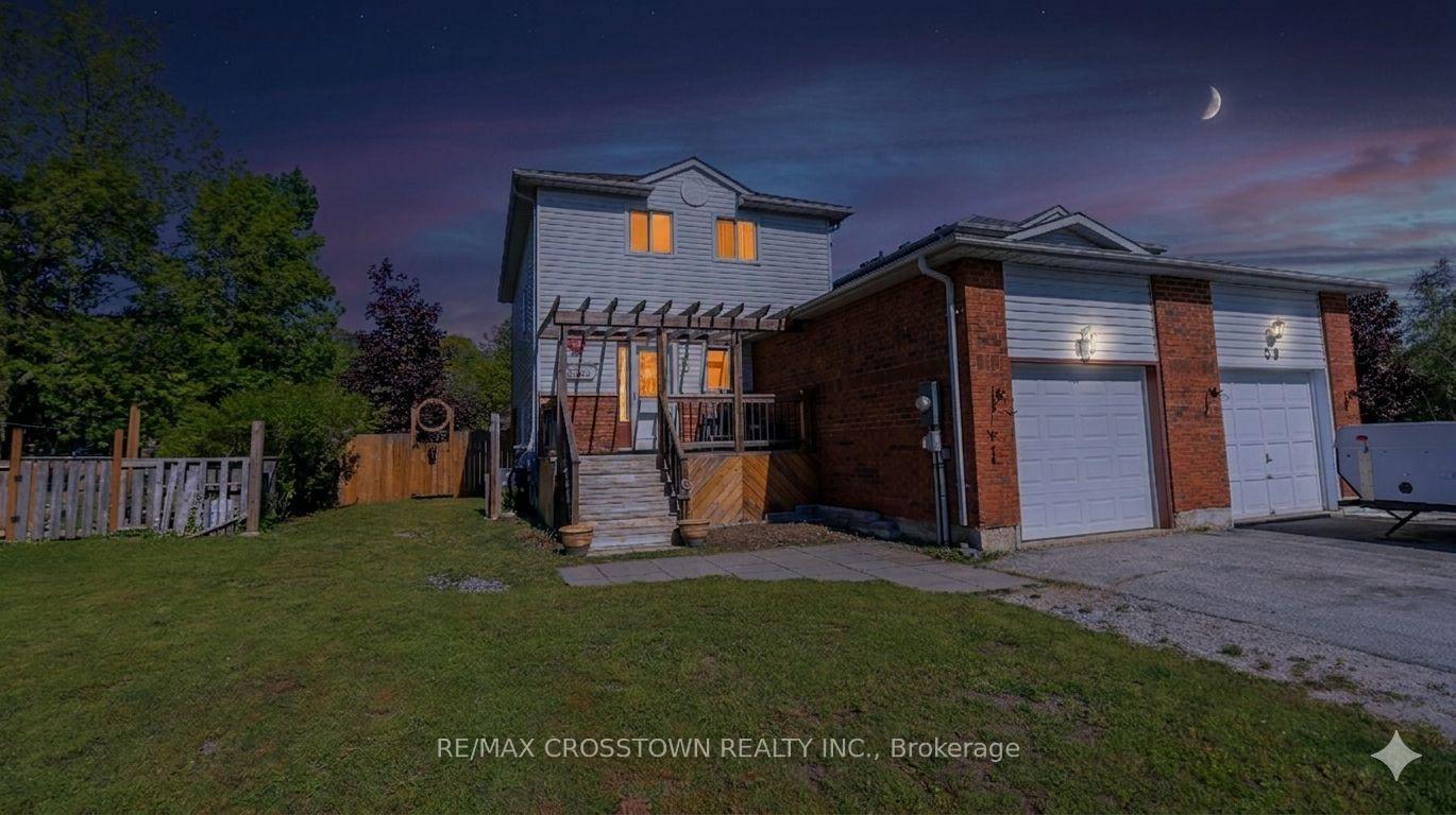 Photo 2 of 67 Donald Crescent, Wasaga Beach — HOMEH