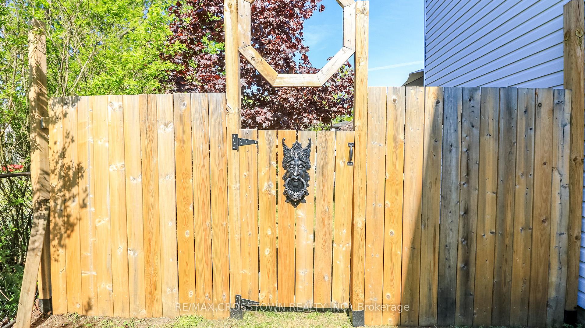 Photo 28 of 67 Donald Crescent, Wasaga Beach — HOMEH