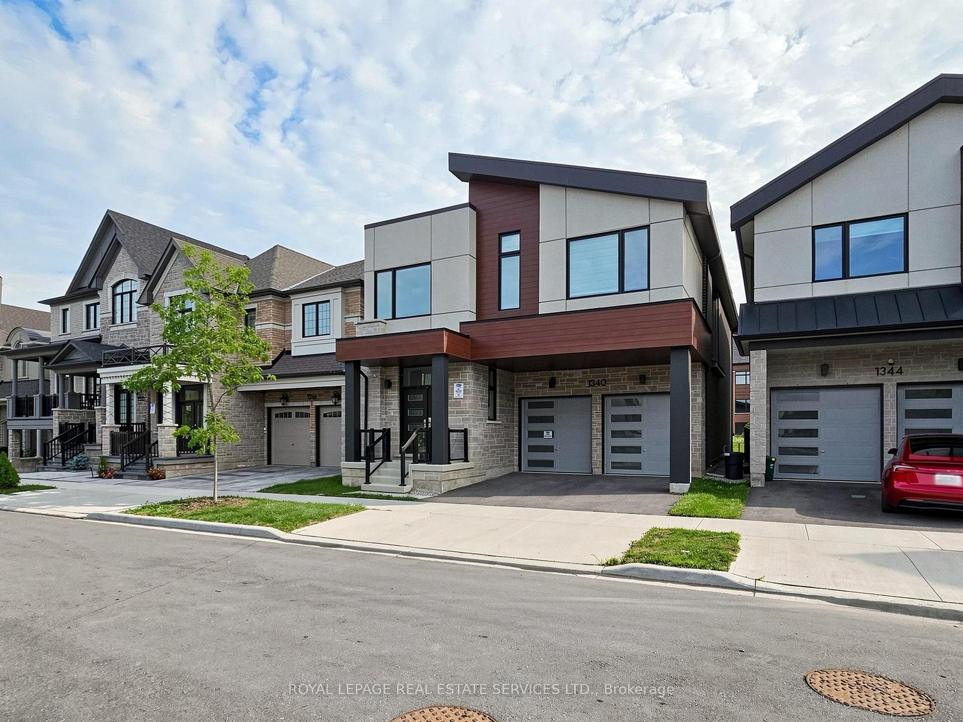 Photo 2 of 1340 Aymond Crescent, Oakville, Joshua Meadows — HOMEH
