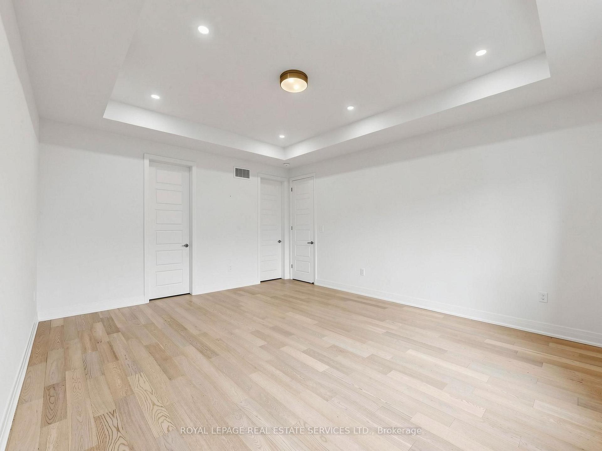 Photo 26 of 1340 Aymond Crescent, Oakville, Joshua Meadows — HOMEH