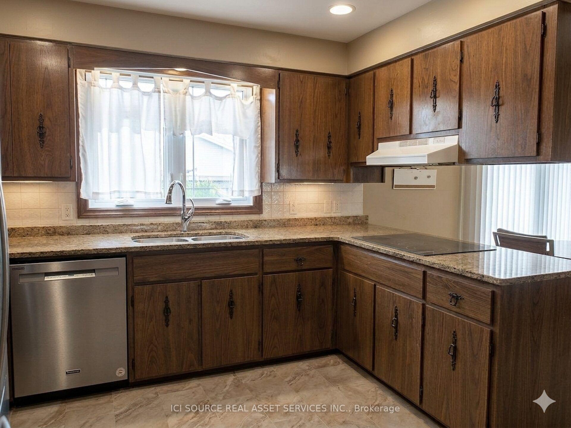 Photo 21 of 6774 Riverview Line, Chatham-Kent, Chatham — HOMEH