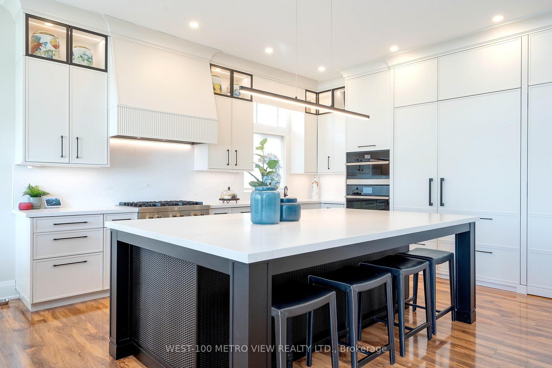 Photo 10 of 458 Silver Birch Drive, Tiny, Rural Tiny — HOMEH