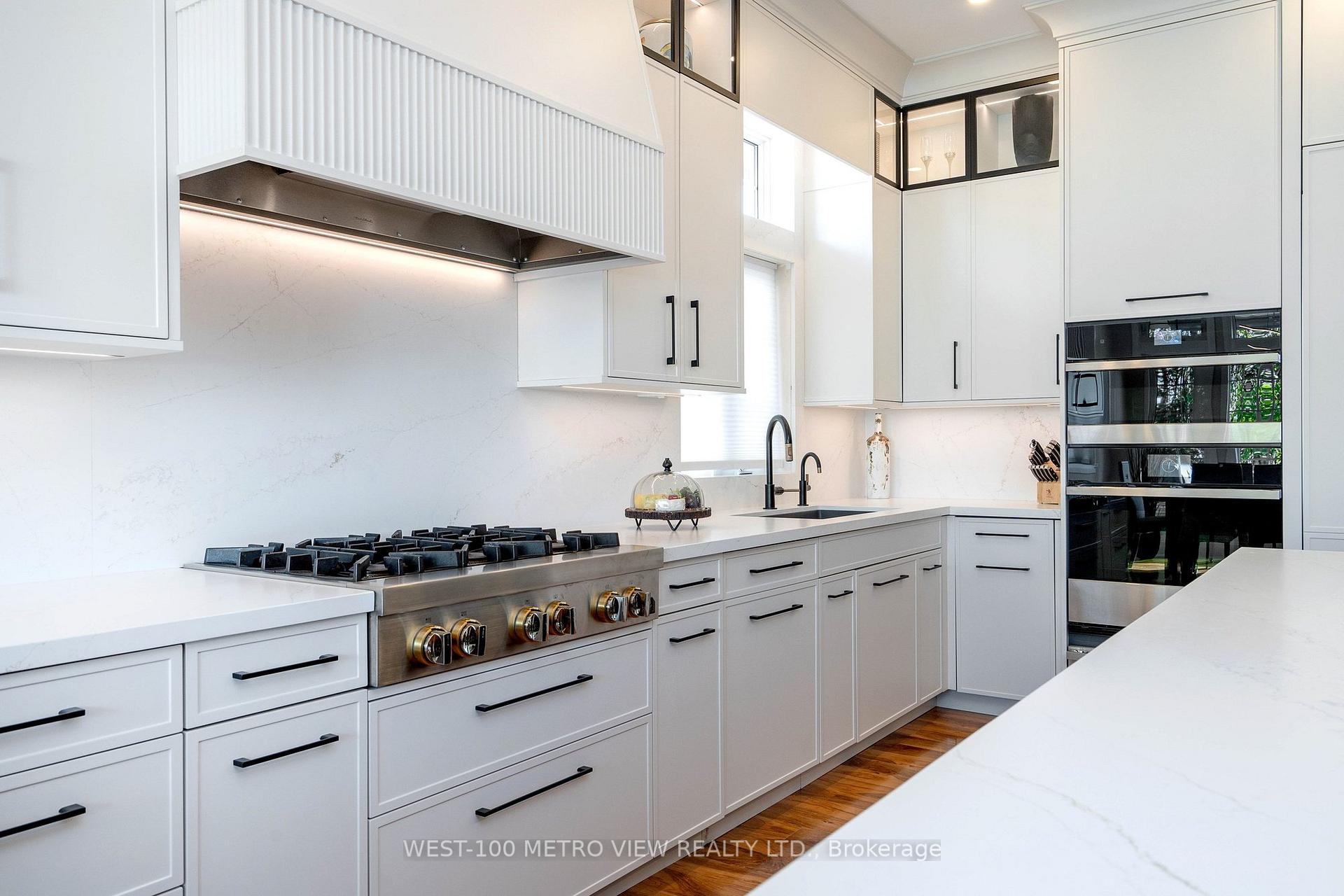 Photo 11 of 458 Silver Birch Drive, Tiny, Rural Tiny — HOMEH