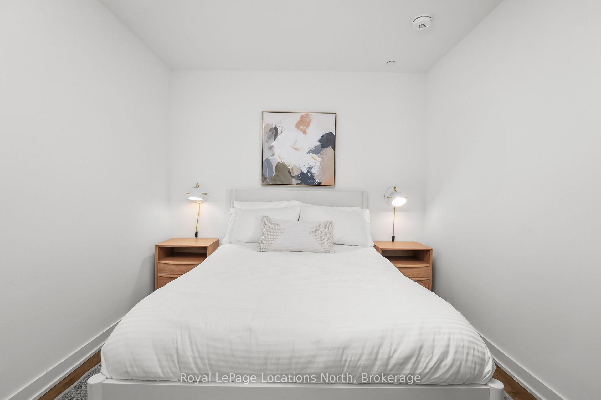 Photo 9 of 31 Huron, Unit 208 Street, Collingwood — HOMEH