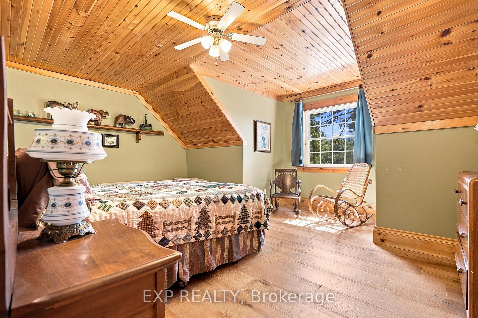 Photo 17 of Unit SR404, 14 Severn River, Muskoka Lakes, Wood (Muskoka Lakes) — HOMEH