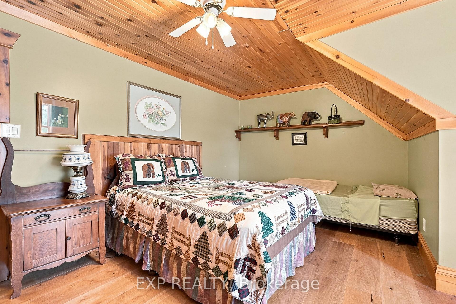 Photo 18 of Unit SR404, 14 Severn River, Muskoka Lakes, Wood (Muskoka Lakes) — HOMEH
