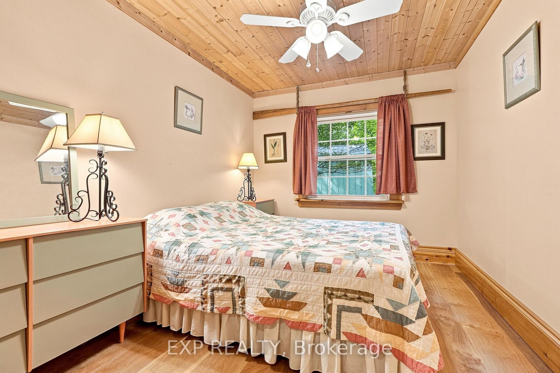 Photo 23 of Unit SR404, 14 Severn River, Muskoka Lakes, Wood (Muskoka Lakes) — HOMEH