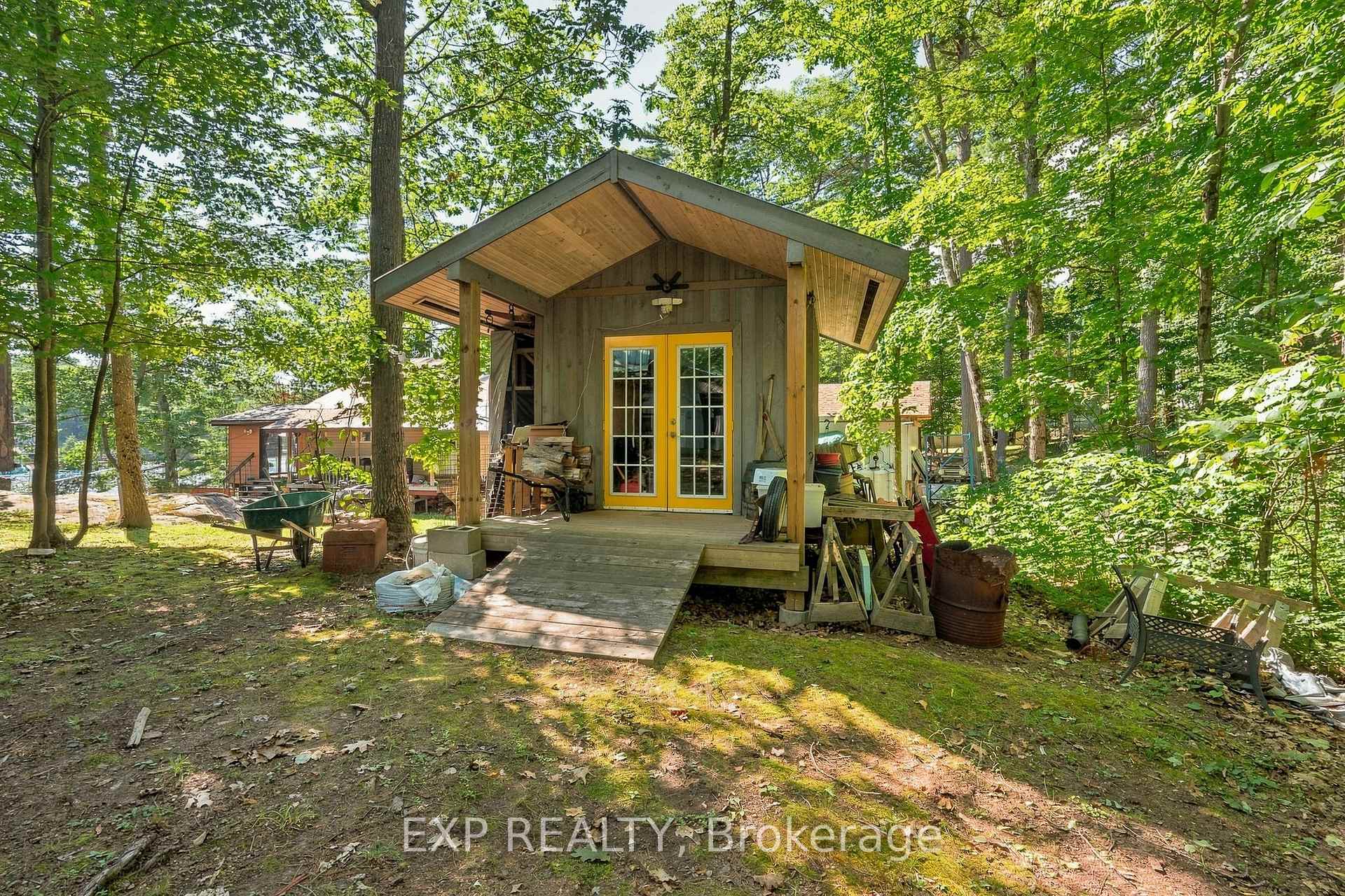 Photo 29 of Unit SR404, 14 Severn River, Muskoka Lakes, Wood (Muskoka Lakes) — HOMEH