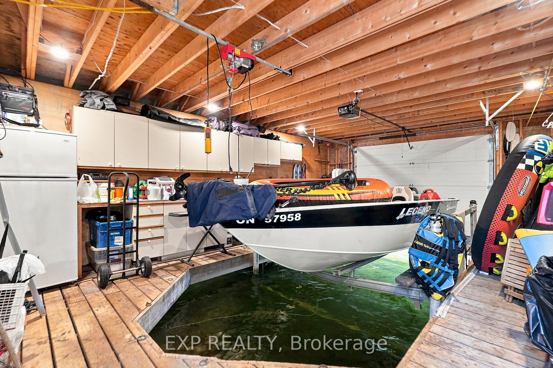 Photo 35 of Unit SR404, 14 Severn River, Muskoka Lakes, Wood (Muskoka Lakes) — HOMEH