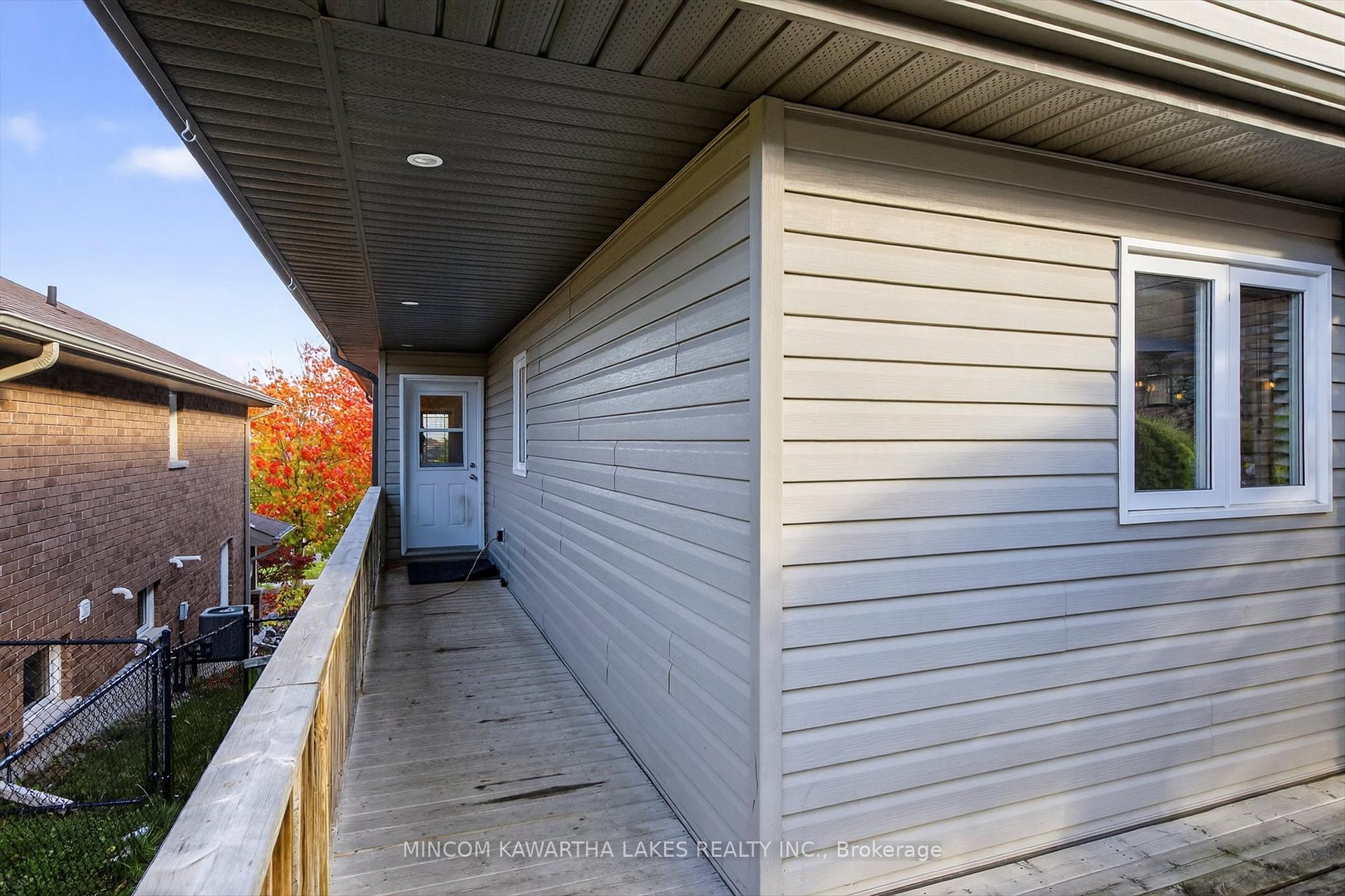 Photo 49 of 127 Milroy Drive, Peterborough, Northcrest Ward 5 — HOMEH