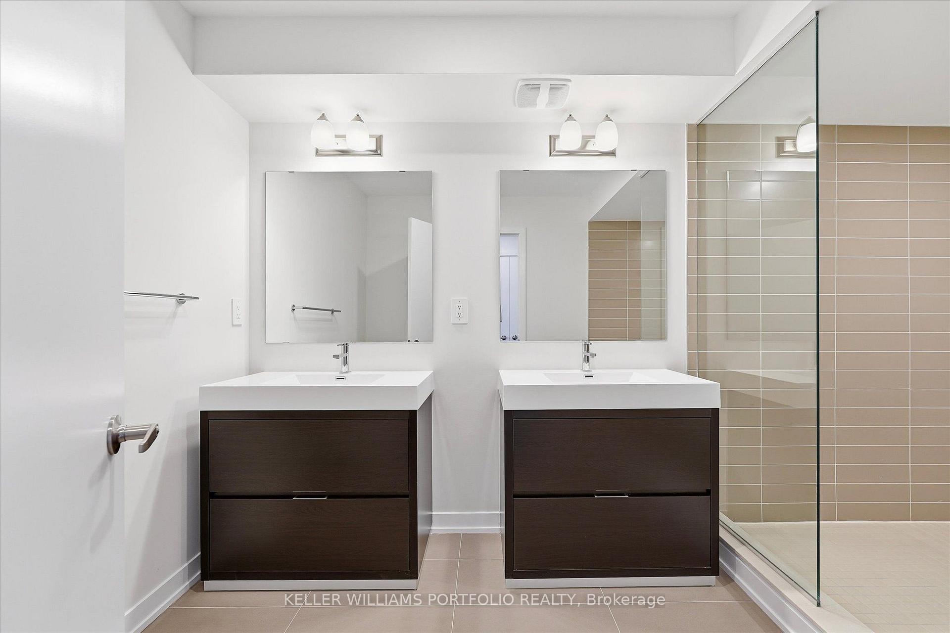 Photo 30 of 372 Lawrence Heights Way, Toronto, Bedford Park-Nortown — HOMEH