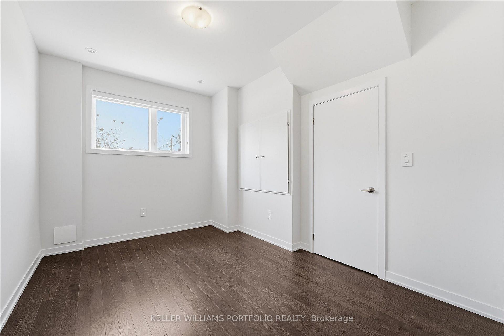 Photo 33 of 372 Lawrence Heights Way, Toronto, Bedford Park-Nortown — HOMEH