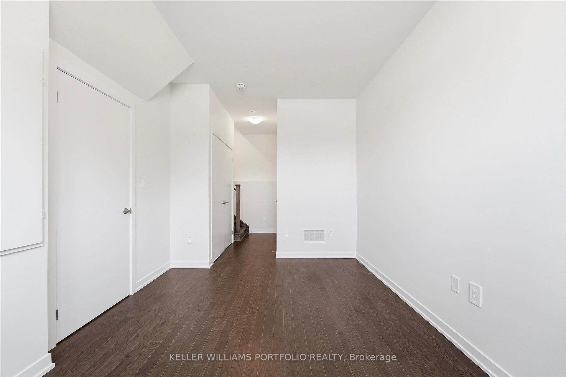 Photo 34 of 372 Lawrence Heights Way, Toronto, Bedford Park-Nortown — HOMEH