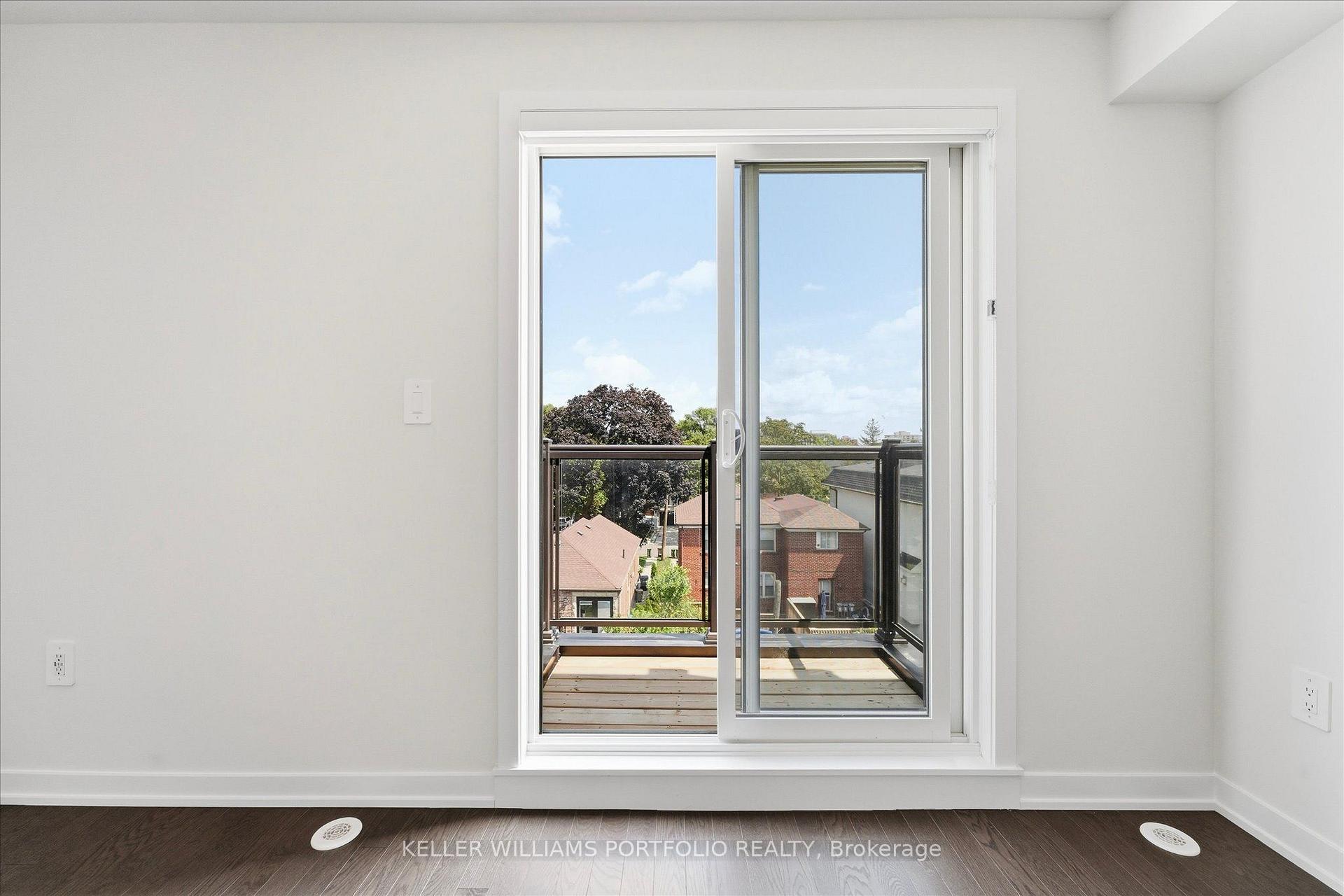 Photo 35 of 372 Lawrence Heights Way, Toronto, Bedford Park-Nortown — HOMEH